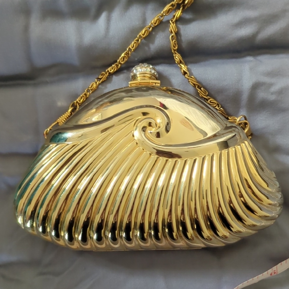 Chic Gold Evening Clutch with Rhinestones - Picture 6 of 6
